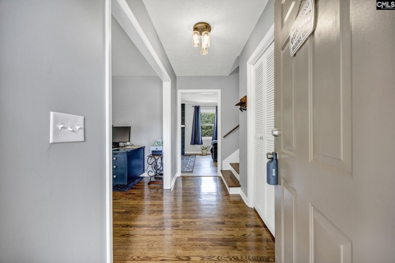 Property image 3 of 299 Westlawn Road in Woodland Hills, Columbia, SC 29210