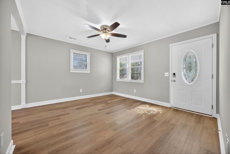 Property image 4 of 2326 Baxter St Baxter Street in Broad Acres, Cayce, SC 29033