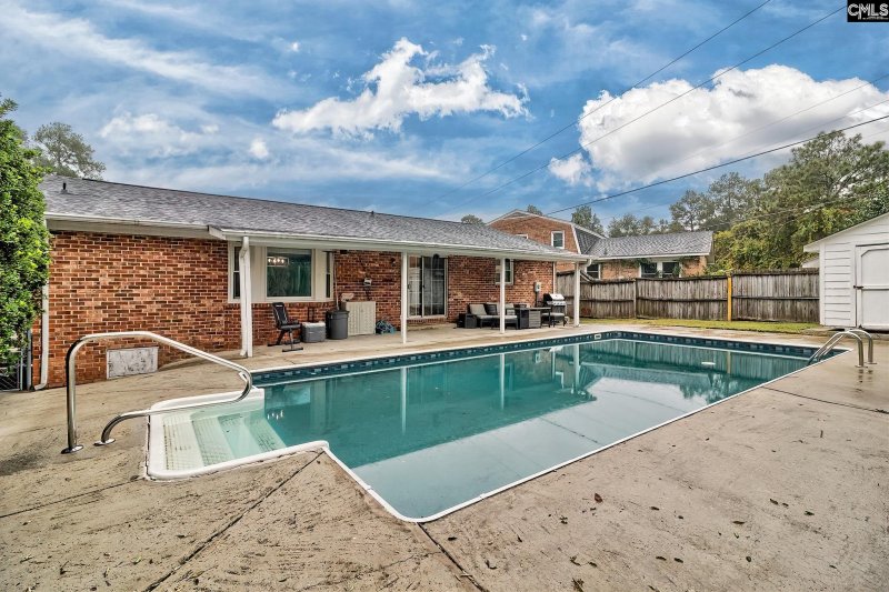 Property image 2 of 103 Parkwood Drive in Parkwood, West Columbia, SC 29170