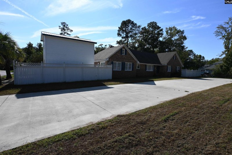 Property image 5 of 525 Smiths Market Road in Coldstream, Columbia, SC 29212