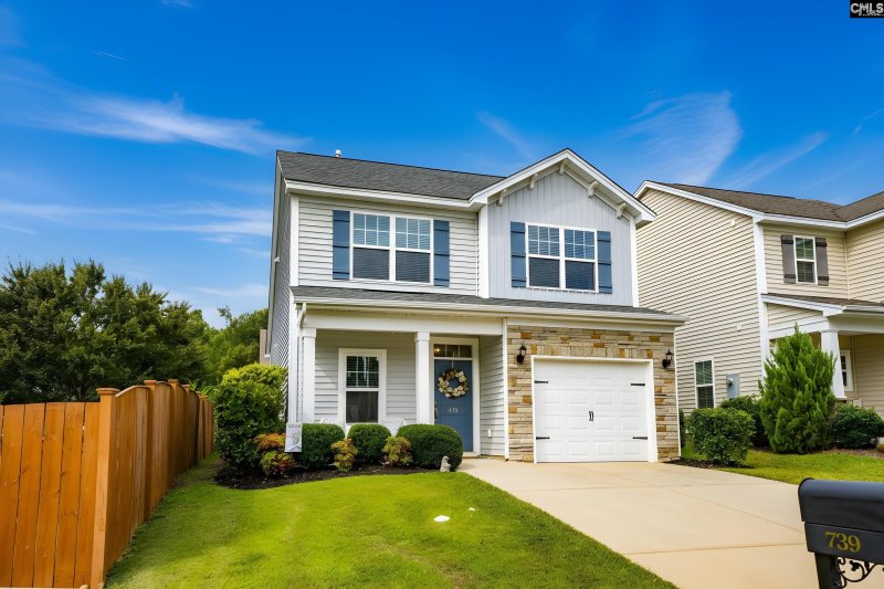 739 Helmsman Lane