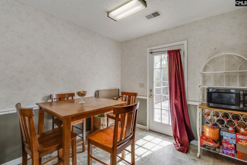 Property image 5 of 224 Castlewood Lane in Briarcliffe Estates, Elgin, SC 29045