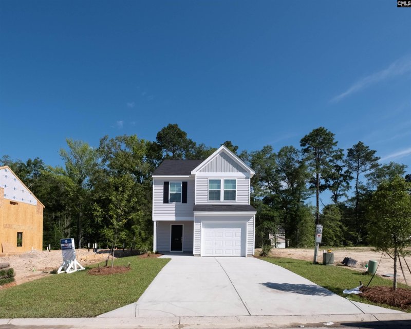 Travers Park, Columbia Community