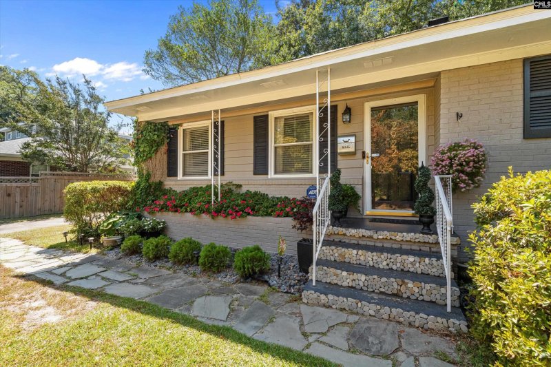 Property image 2 of 2922 Bagnal Drive in Druid Hills, Columbia, SC 29204-2624