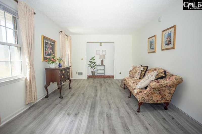 Property image 4 of 1413 Waterhill Drive in Murraywood, Columbia, SC 29212-1126