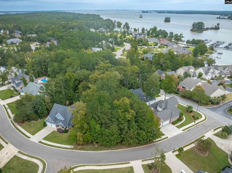 Property image 4 of 110 Wood Duck Drive in Pintail Point, Gilbert, SC 29054