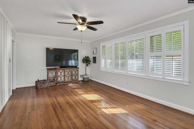 Property image 4 of 3427 Hazelhurst Road in Keenan Terrace, Columbia, SC 29203-5526