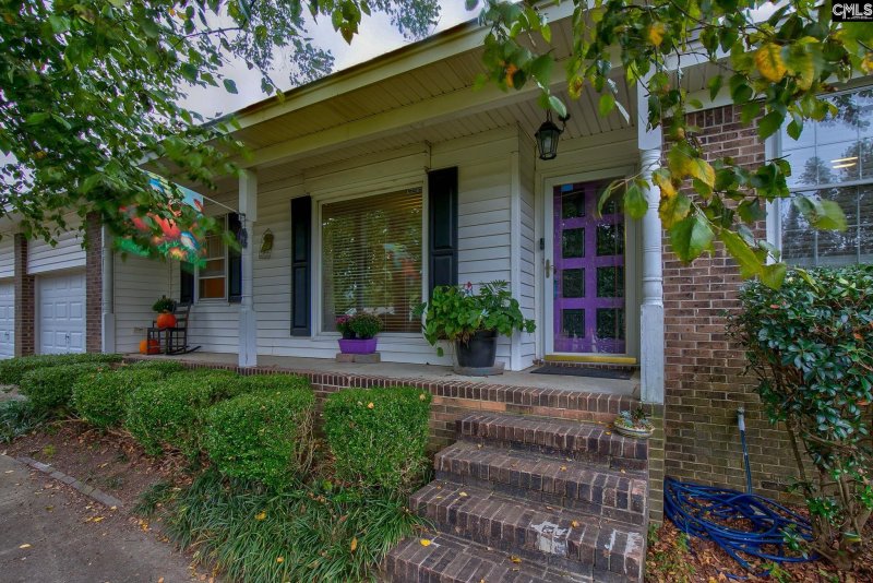 Property image 2 of 311 Duchess Trail in Grayland Forest, Lexington, SC 29073