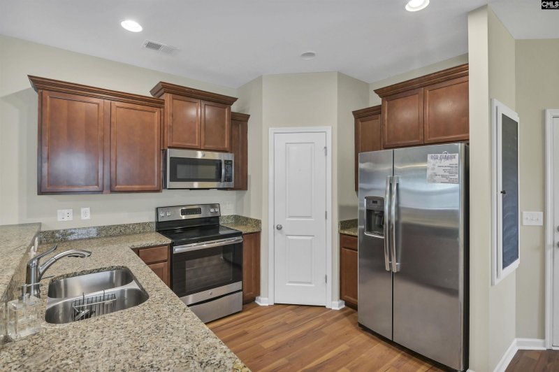 Property image 5 of 26 Vendue Court in Eastfair, Columbia, SC 29209