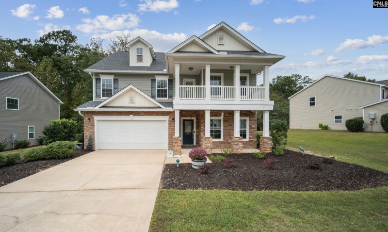 Eagles Nest, Chapin Community