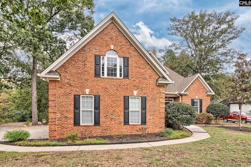 Property image 2 of 200 Talon Way in Eagles Glen, Blythewood, SC 29016