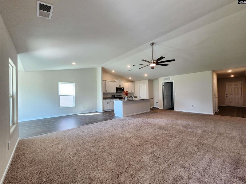 Property image 4 of 623 Wild Tulip Court in Finlay Farms, Gilbert, SC 29054