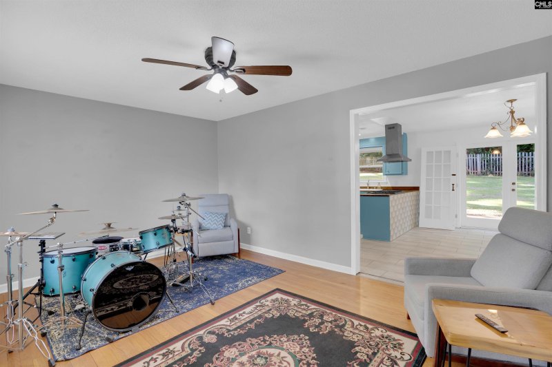 Property image 2 of 131 Laurel Drive in Laurel Heights, Lexington, SC 29072