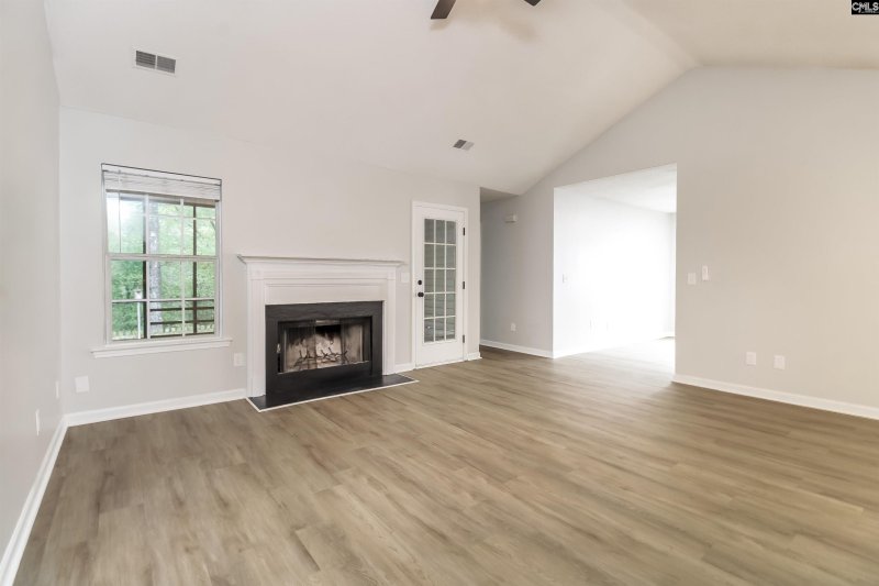 Property image 2 of 116 Holly Creek Drive in Kingston Forest, Irmo, SC 29063