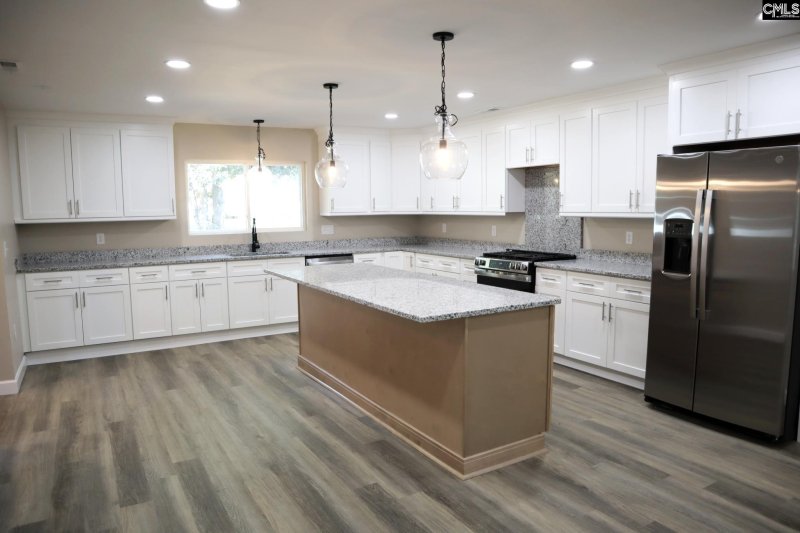 Property image 3 of 1807 Forest Drive in Kirkover Hills, Camden, SC 29020