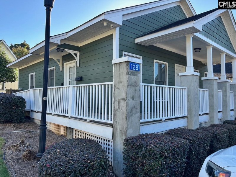 Property image 3 of 128 Taylors Hill Drive in Arsenal Hill, Columbia, SC 29201