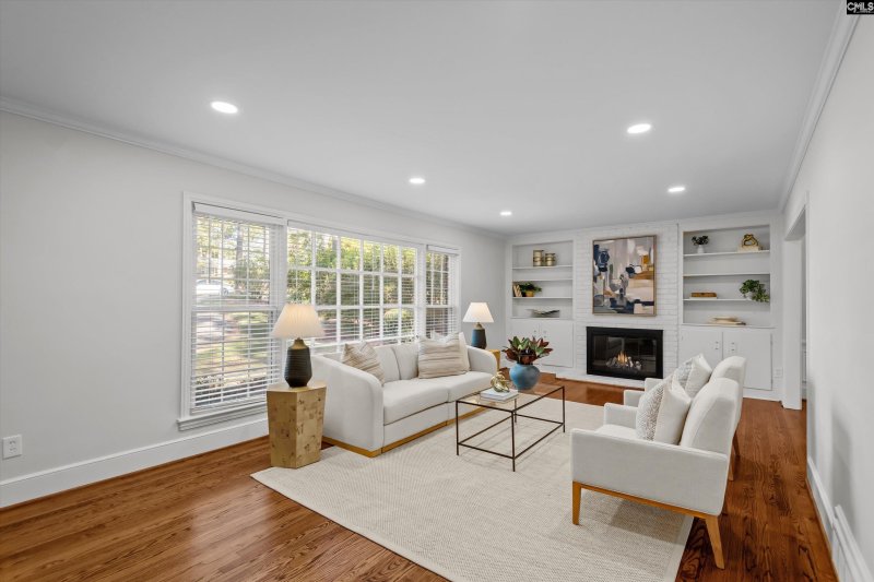 Property image 5 of 204 Pinebrook Road in Forest Lake Estates, Columbia, SC 29206