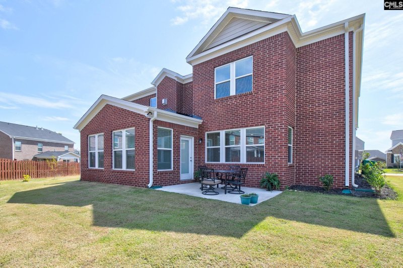 Property image 5 of 710 Barr Lake Drive in Barr Lake, Lexington, SC 29072