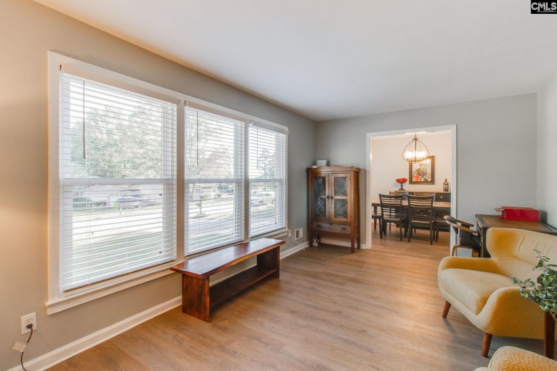 Property image 2 of 454 Charing Cross Road in Old Friarsgate, Irmo, SC 29063