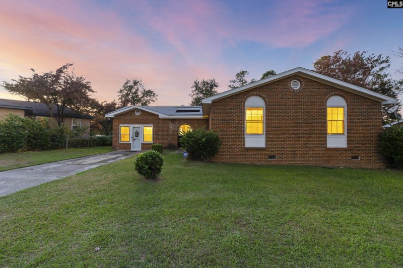 Property image 2 of 517 Athena Drive in Candlewood, Columbia, SC 29223