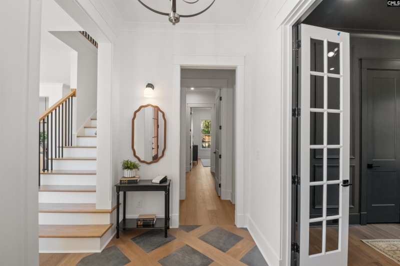 Property image 5 of 616 Misty Banks Drive in Whitewater Landing, Chapin, SC 29036