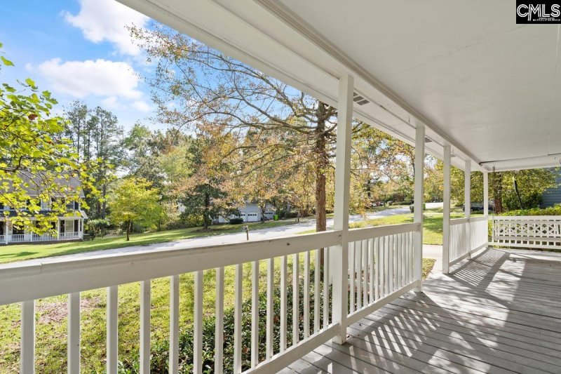 Property image 4 of 312 Deer Run Road in Briarcliffe Estates, Elgin, SC 29045