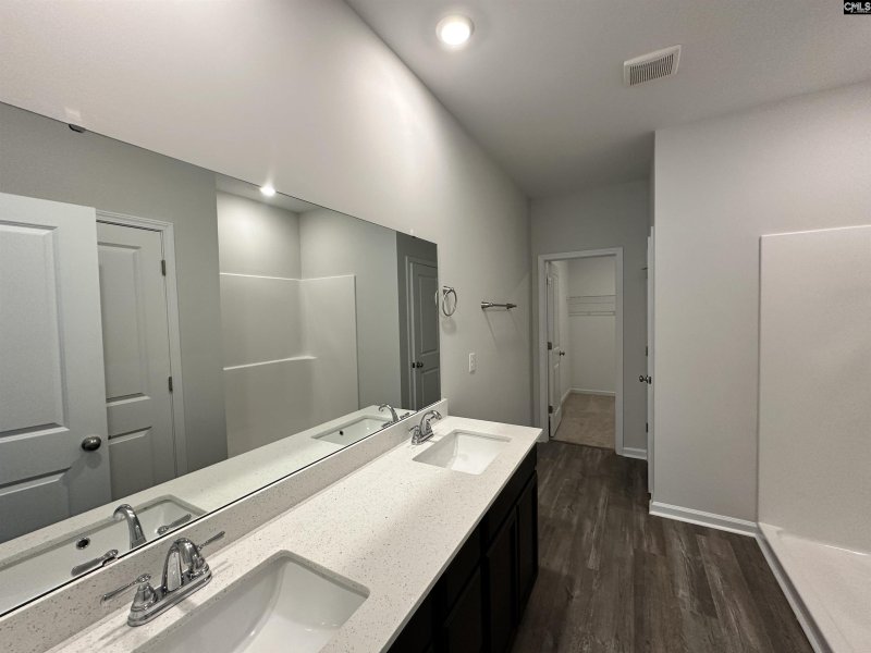 Property image 5 of 915 Blenheim Way in Winston Point, Gilbert, SC 29054