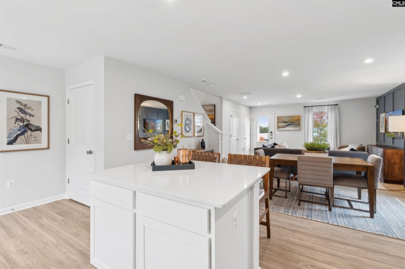 Property image 3 of 140 Kingfield Drive in Chestnut Ridge North, Hopkins, SC 29061