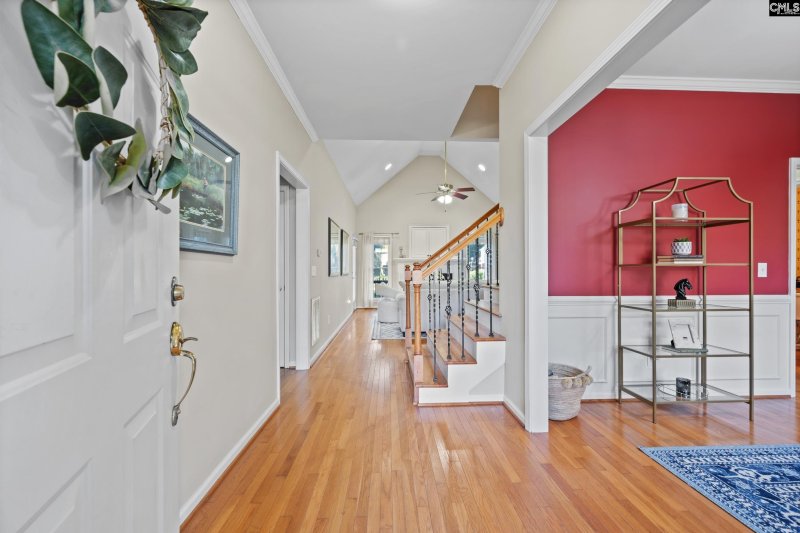 Property image 5 of 104 Cottingham Court in Kellers Pond, Lexington, SC 29072