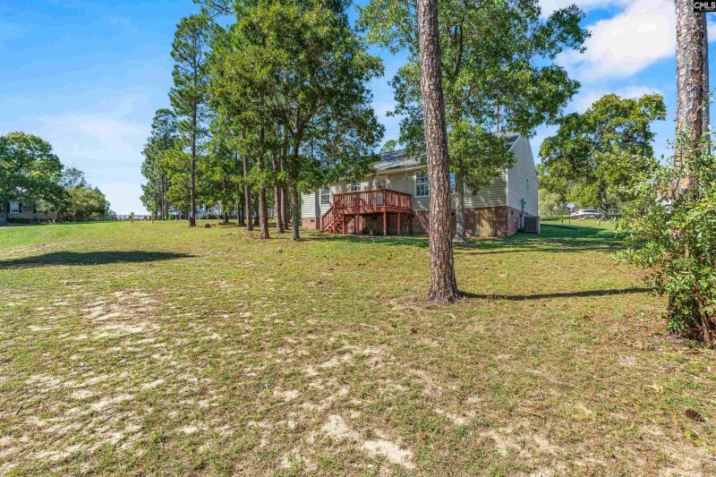 Property image 2 of 2010 Camp Creek Circle in Briarcliffe Estates, Elgin, SC 29045