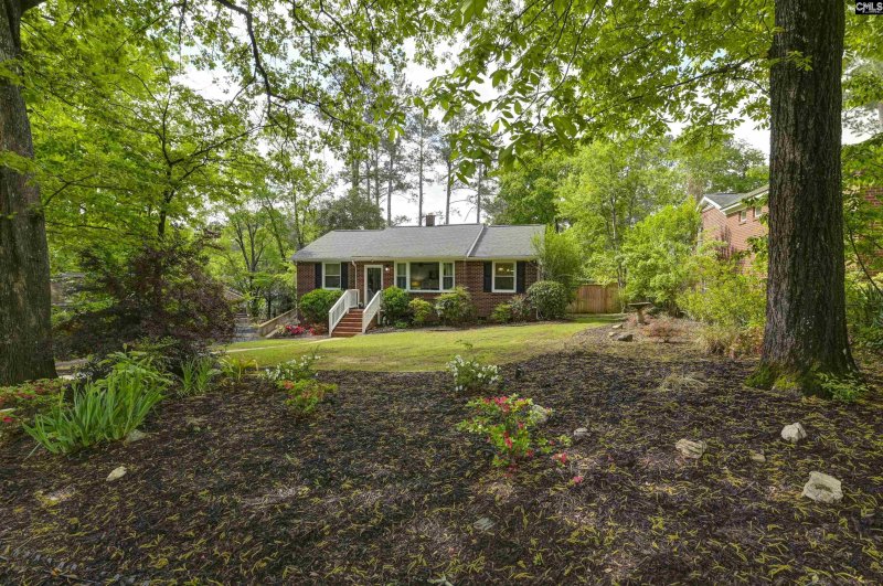 Property image 2 of 418 Cumberland Drive in Keenan Terrace, Columbia, SC 29203