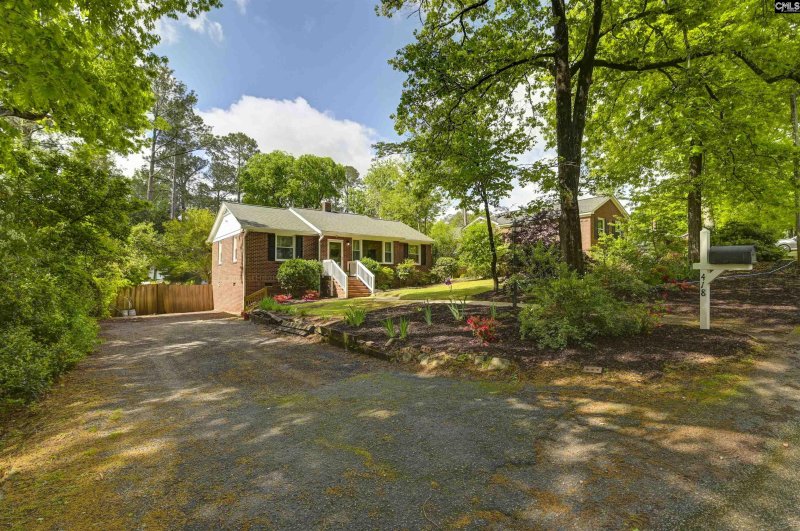 Property image 4 of 418 Cumberland Drive in Keenan Terrace, Columbia, SC 29203