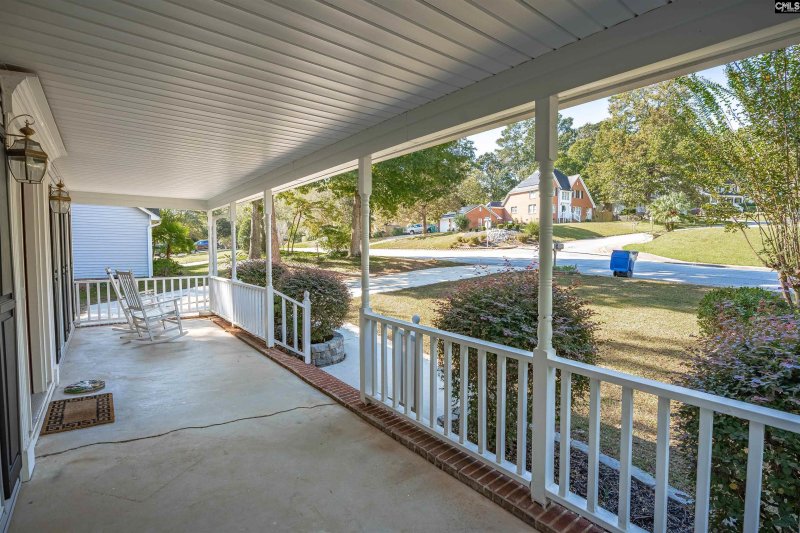 Property image 3 of 725 Mallard Lakes Drive in Mallard Hills, Lexington, SC 29072