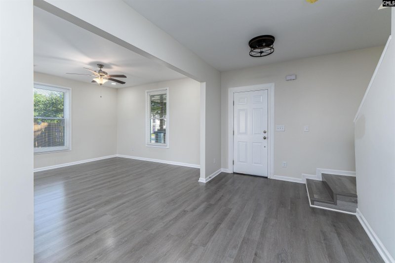 Property image 3 of 2201 Liberty Street in Colonial Heights, Columbia, SC 29203