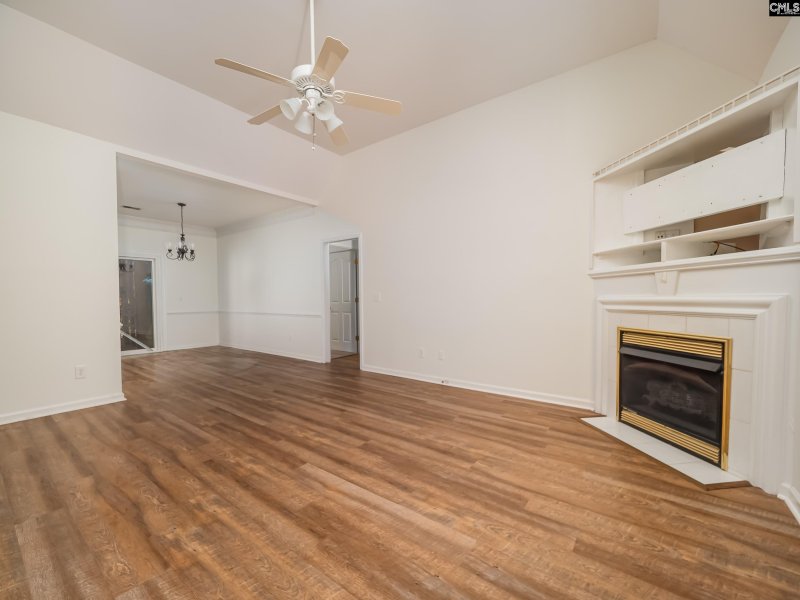 Property image 4 of 211 Manor View Court in Harbison, Columbia, SC 29212