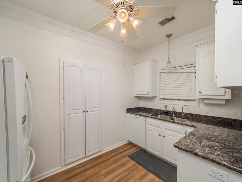 Property image 5 of 211 Manor View Court in Harbison, Columbia, SC 29212