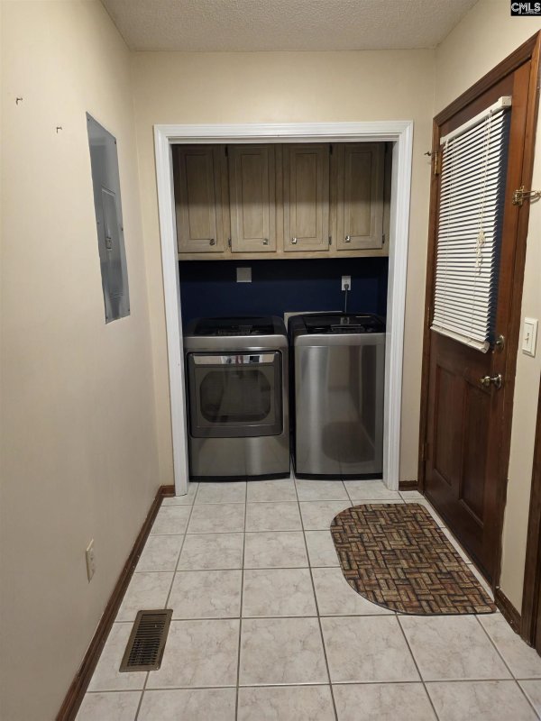 Property image 4 of 306 Timberhill Court in Archers Courts, Columbia, SC 29212