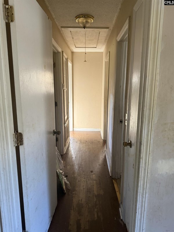 Property image 5 of 4109 Tavineer Drive in Starlite, Columbia, SC 29209-4529