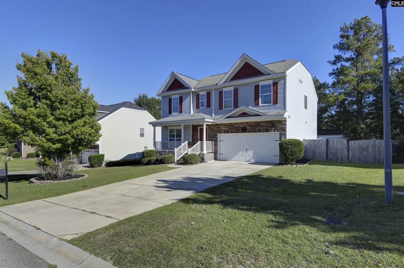 Property image 2 of 424 Maypop Lane in Colony Ridge, Irmo, SC 29063