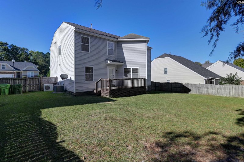 Property image 5 of 424 Maypop Lane in Colony Ridge, Irmo, SC 29063