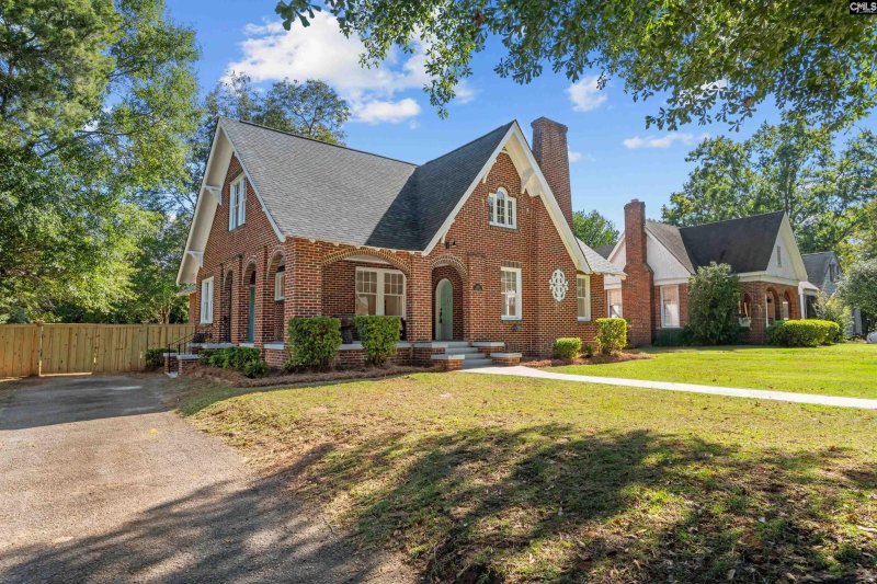 Property image 3 of 1120 Edgefield Street in Earlewood, Columbia, SC 29201