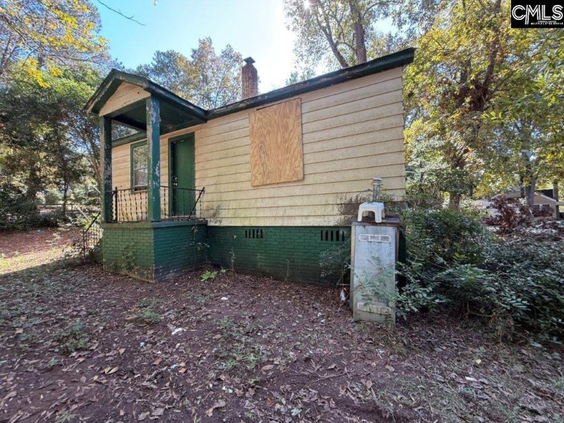 Property image 4 of 5 Hill Crest in Clairview Terrace, Columbia, SC 29203