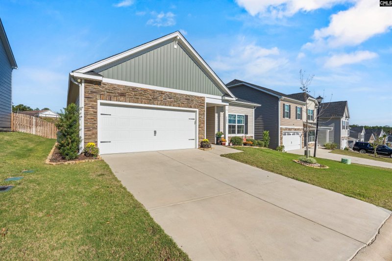 Property image 3 of 1128 Citation Street in Ashton Lakes, Lexington, SC 29073