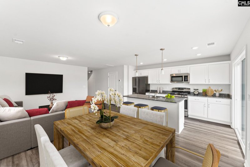 Property image 4 of 310 Tartan Road in Laurinton Farms, Hopkins, SC 29061