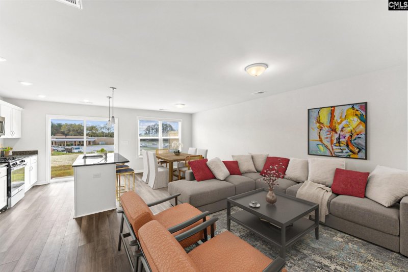 Property image 5 of 310 Tartan Road in Laurinton Farms, Hopkins, SC 29061