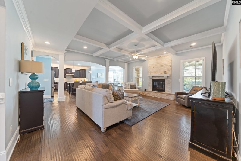 Property image 4 of 302 Heddon Drive in Barr Lake, Lexington, SC 29072