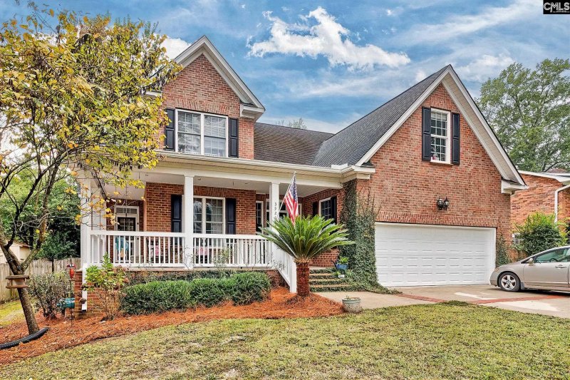 Property image 2 of 3924 Yale Avenue in Sherwood Forest, Columbia, SC 29205
