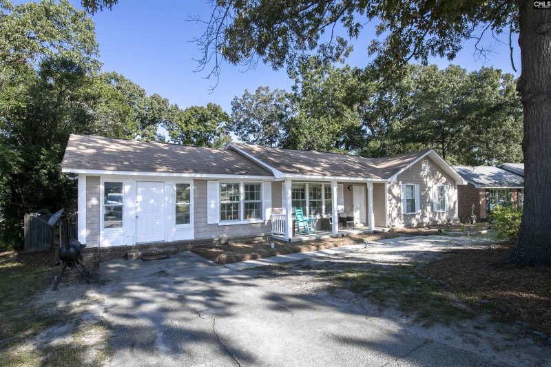 Property image 2 of 217 Reseda Drive in Candlewood, Columbia, SC 29223