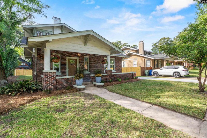 Property image 2 of 1215 Maple Street in Melrose Heights, Columbia, SC 29205