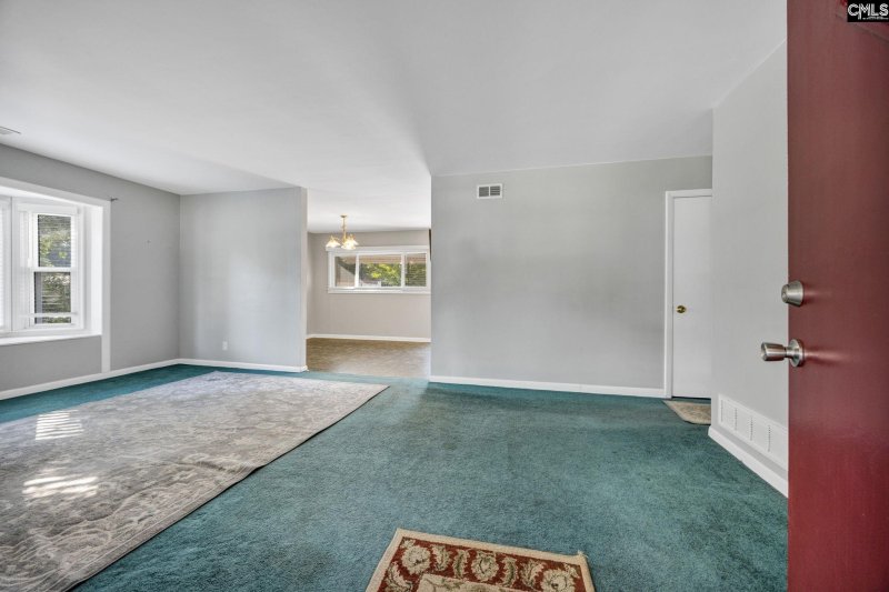 Property image 3 of 1849 Nearview Avenue in Woodfield Park, Columbia, SC 29223